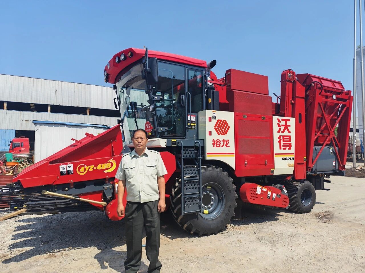 用戶說裕龍：沃得“新利器”助力跨區“老把式”馳騁玉米地